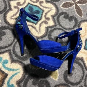 Gianni Bini Star Struck Rolling Blue Heels
